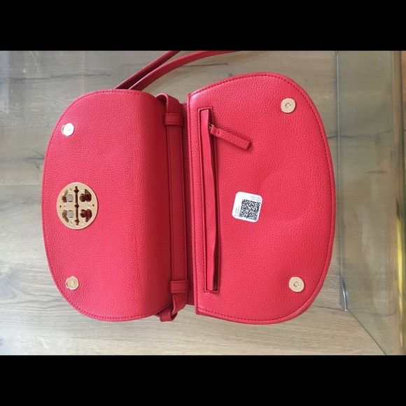 Brand New Rose Red Tory Burch Leather Handbag - Picture 3 of 4
